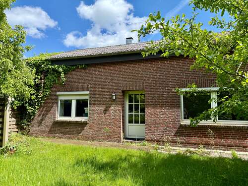 Foto - Haus zum Kaufen in Schwabstedt 149.000,00 € 90 m²