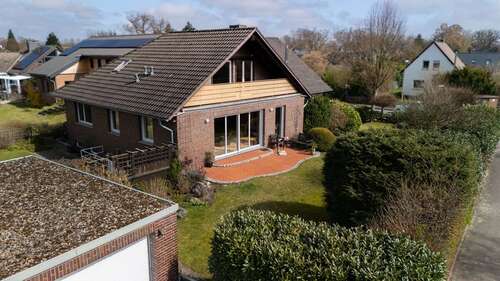 Foto - Haus zum Kaufen in Burgwedel Wettmar 635.000,00 € 230 m²