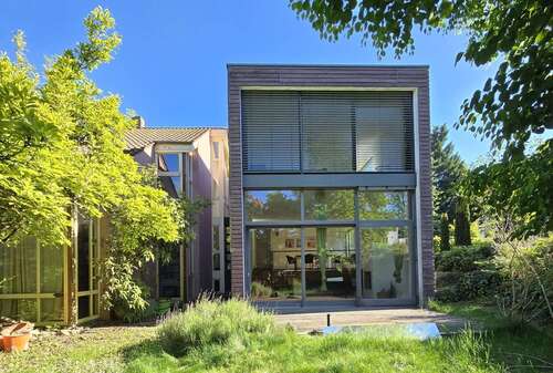 Foto - Haus zum Kaufen in Kaiserslautern 680.000,00 € 230 m²