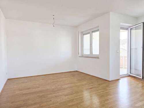 Foto - Wohnung zum Kaufen in Illertissen Jedesheim 219.000,00 € 77.5 m²