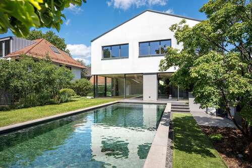 Foto - Haus zum Kaufen in Eichenau 2.980.000,00 € 343.25 m²