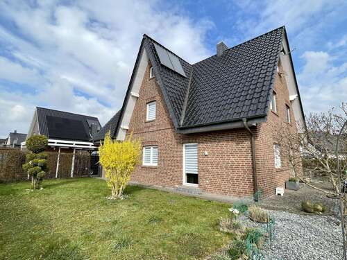 Foto - Haus zum Kaufen in Langenberg 595.000,00 € 150 m²