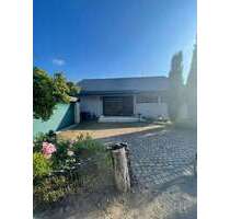 Haus zum Kaufen in Leichlingen 680.000,00 € 252 m²
