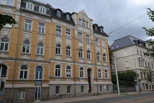 Foto - Wohnung zum Mieten in Plauen 216,20 € 47 m²