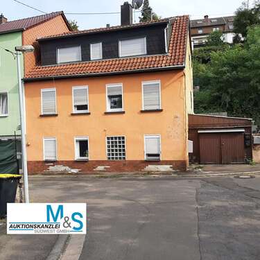 Foto - Haus zum Kaufen in Spiesen-Elversberg 75.000,00 € 125 m²