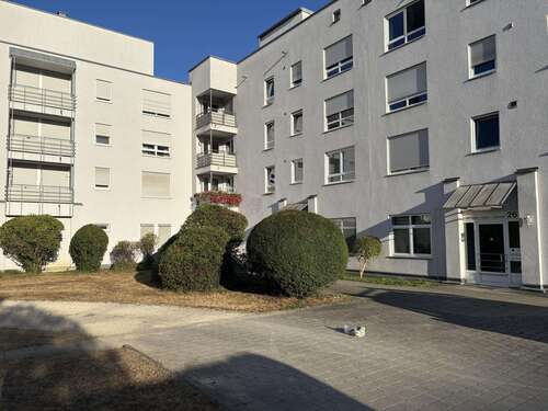 Foto - Wohnung zum Mieten in Augsburg 1.100,00 € 77 m²
