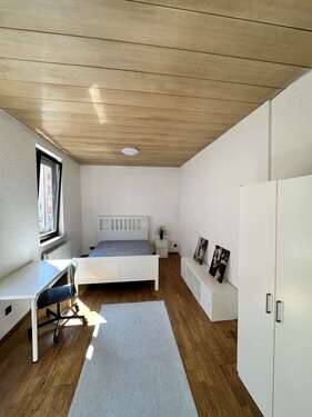 Foto - Wohnung zum Mieten in Stuttgart 490,00 € 15.88 m²