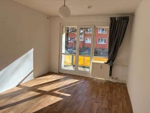 Foto - Wohnung zum Mieten in Bernburg (Saale) 336,00 € 59.88 m²