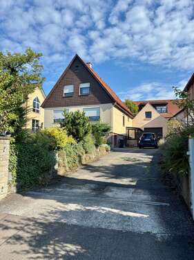 Foto - Haus zum Mieten in Leonberg 1.900,00 € 138 m²