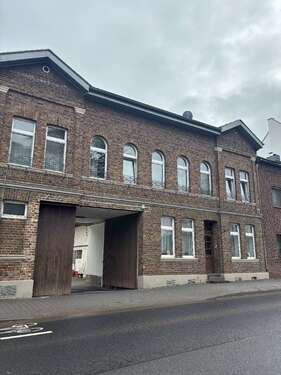 Foto - Haus zum Mieten in Meckenheim 1.350,00 € 175 m²