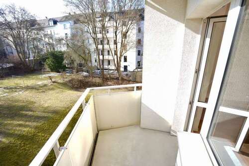 Foto - Wohnung zum Mieten in Chemnitz 438,99 € 68.06 m²