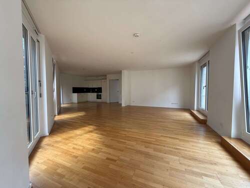 Foto - Wohnung zum Mieten in Stuttgart 2.150,00 € 130 m²
