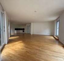 Wohnung zum Mieten in Stuttgart 2.150,00 € 130 m²