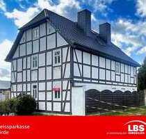 Haus zum Kaufen in Oschersleben 120.000,00 € 187 m²