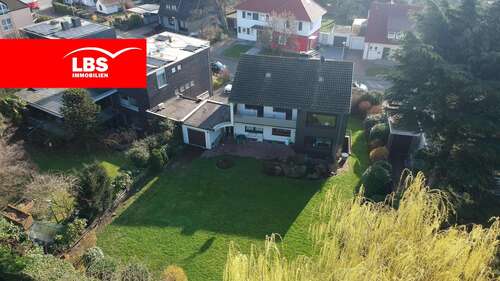 Foto - Haus zum Kaufen in Mülheim 979.000,00 € 184 m²