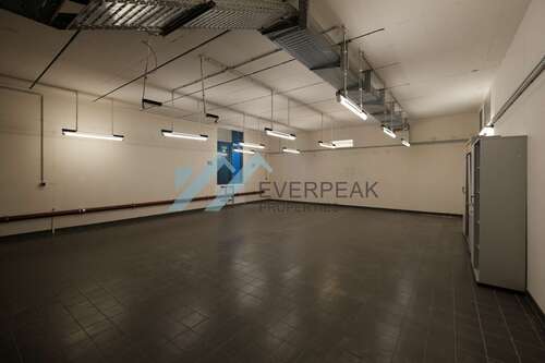 Foto - Halle in Berlin 820.000,00 € 420.34 m²