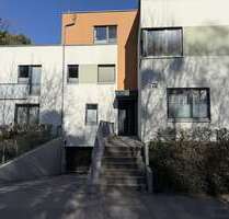 Wohnung zum Mieten in Berlin-Zehlendorf 2.120,63 € 130.34 m²