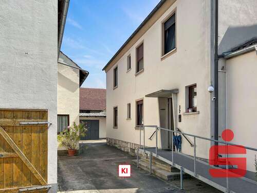 Foto - Haus zum Kaufen in Karlstadt 260.000,00 € 156 m²