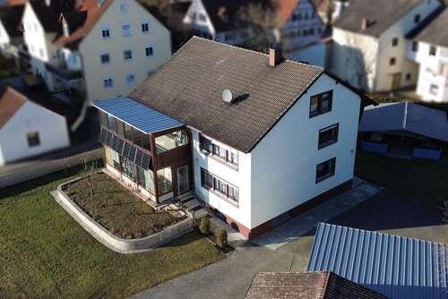 Foto - Haus zum Kaufen in Gunzenhausen 599.000,00 € 282 m²