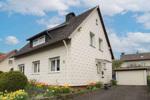 Foto - Haus zum Kaufen in Bad Driburg 175.000,00 € 139.28 m²