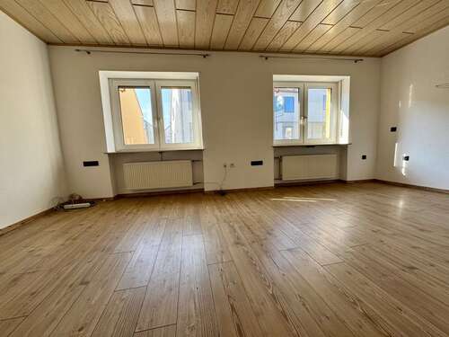Foto - Haus zum Kaufen in Eisenberg 229.000,00 € 93.8 m²