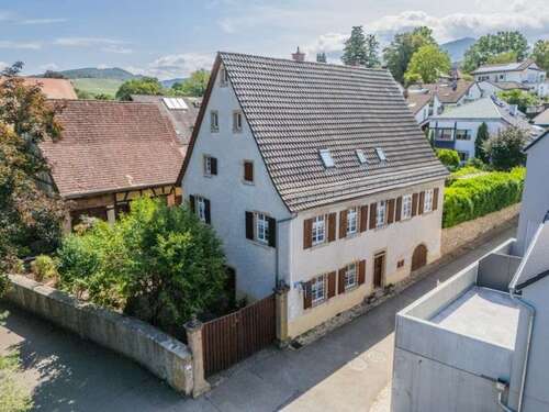 Foto - Haus zum Kaufen in Müllheim 680.000,00 € 245 m²