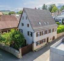 Haus zum Kaufen in Müllheim 680.000,00 € 245 m²