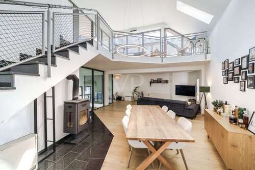 Foto - Haus zum Kaufen in Usingen Eschbach 549.000,00 € 258.46 m²