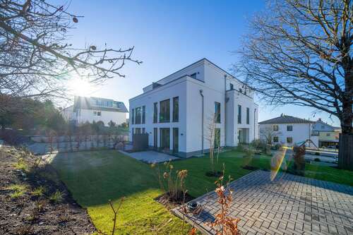 Foto - Haus zum Mieten in Taunusstein 2.900,00 € 185 m²