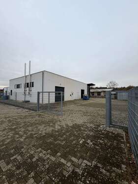 Foto - Halle in Isenbüttel 1.250,00 € 128.5 m²