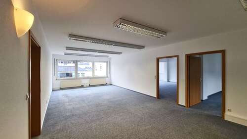 Foto - Büro in Korntal 360.000,00 € 182 m²