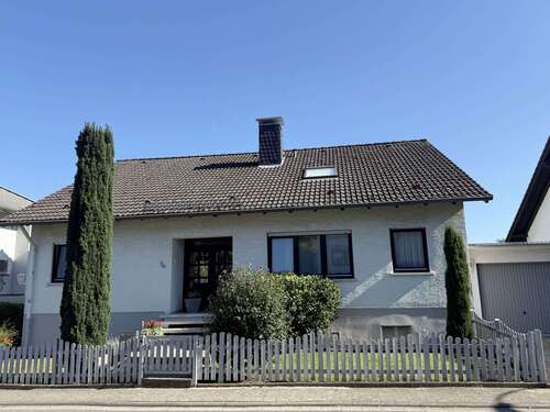 Foto - Haus zum Kaufen in Hofheim 1.274.000,00 € 249.11 m²