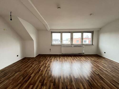 Foto - Wohnung zum Kaufen in Düsseldorf 325.000,00 € 90.45 m²