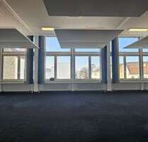 Büro in Berlin 13.752,00 € 764 m²