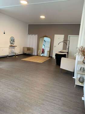 Foto - Büro in Herborn 470,00 € 50 m² - 470,00&nbsp;EUR Kaltmiete, ca.&nbsp; 50,00&nbsp;m&sup2;