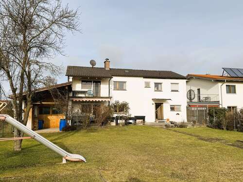 Foto - Haus zum Kaufen in Bruckmühl 679.000,00 € 183 m²