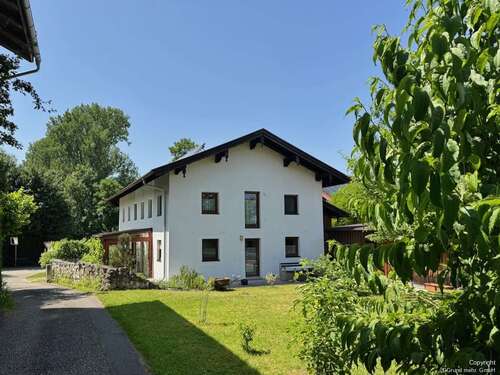 Foto - Haus zum Kaufen in Palling 798.000,00 € 256 m²