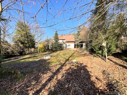 Foto - Haus zum Kaufen in Roth 425.000,00 € 184 m²