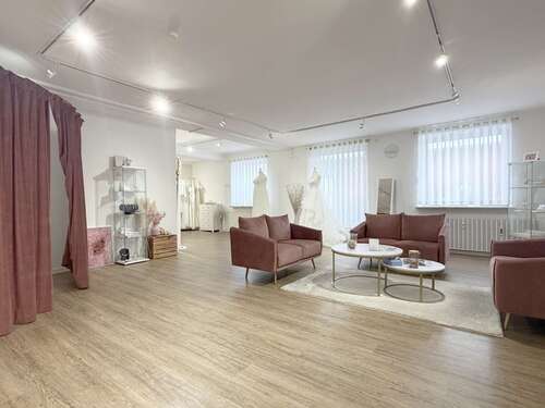 Foto - Einzelhandel in Erding 1.300,00 € 118 m²