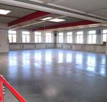 Spezialgewerbe in Kirchheim 4.290,00 € 660 m²
