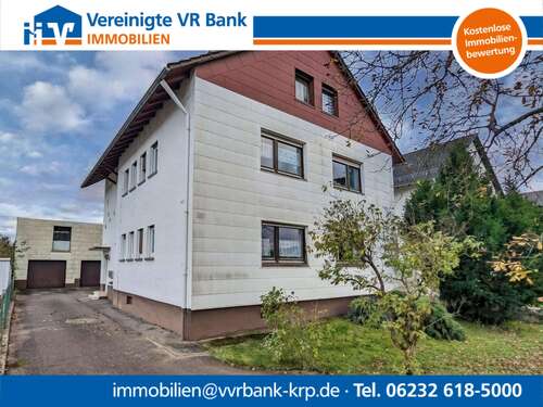 Foto - Haus zum Kaufen in Stutensee 890.000,00 € 223 m²