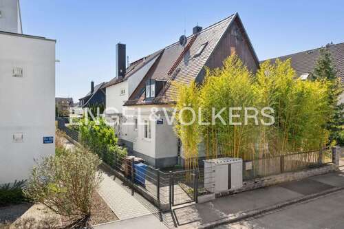 Foto - Haus zum Kaufen in München 995.000,00 € 145 m²