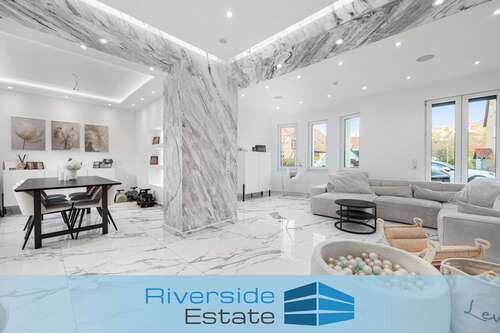 Foto - Haus zum Kaufen in Hameln 425.000,00 € 293.69 m²