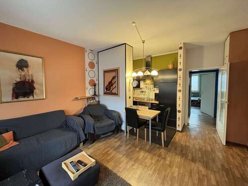 Foto - Wohnung zum Kaufen in Düsseldorf 149.000,00 € 49.6 m²