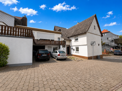 Foto - Haus zum Kaufen in Usingen 249.000,00 € 200 m²