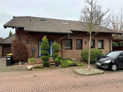 Foto - Haus zum Kaufen in Duisburg-Walsum 699.000,00 € 180 m²