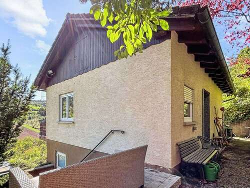 Foto - Haus zum Kaufen in Leinach 140.000,00 € 49.55 m²