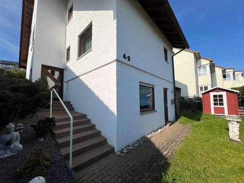 Foto - Haus zum Kaufen in Leinfelden-Echterdingen 690.000,00 € 169 m²