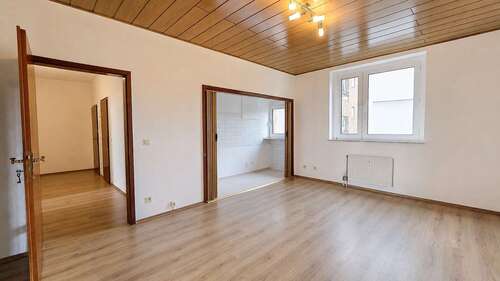 Foto - Wohnung zum Kaufen in Düsseldorf Reisholz 188.000,00 € 63 m²