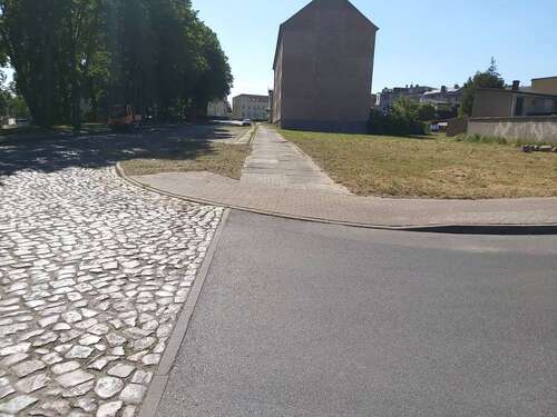 Foto - Grundstück zu verkaufen in Friedland 49.500,00 € 847 m²